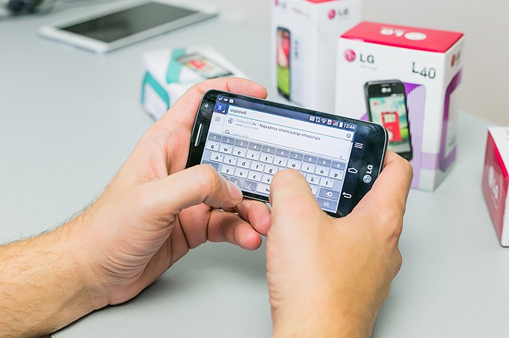LG G2 Mini (31).jpg